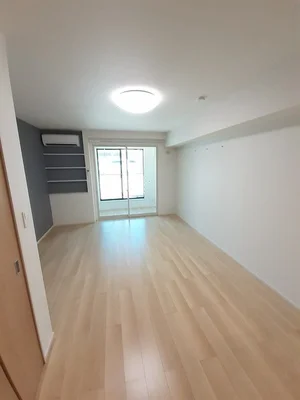 のマンスリーマンション・ウィークリーマンション「乃木坂ヒルズ 204・洋室(No.1376212)」メイン画像