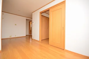 福岡県のマンスリーマンション・ウィークリーマンション「グリシーヌ弐番館 202・洋室(No.1376235)」メイン画像