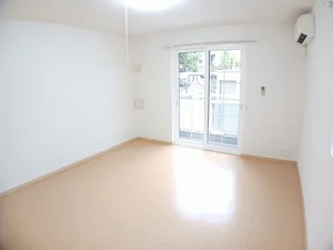 のマンスリーマンション・ウィークリーマンション「高梨ヒルズ壱番館 102・洋室(No.1376251)」メイン画像