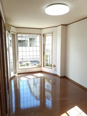 のマンスリーマンション・ウィークリーマンション「イーズ　Ⅵ 103・洋室(No.1376276)」メイン画像