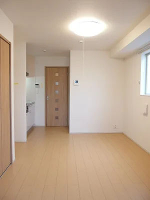 東京都のマンスリーマンション・ウィークリーマンション「ソレアード代沢 301・洋室(No.1376284)」メイン画像