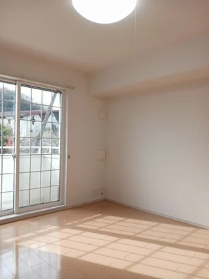 新見市のマンスリーマンション・ウィークリーマンション「メゾン　ド　コリーヌⅡ 102・洋室(No.1376305)」メイン画像