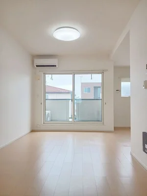 のマンスリーマンション・ウィークリーマンション「リバー・イーストⅠ 203・洋室(No.1376336)」メイン画像