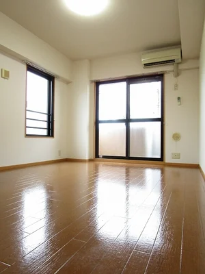 のマンスリーマンション・ウィークリーマンション「コートライブリーＮⅡ 301・洋室(No.1376362)」メイン画像