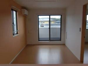 のマンスリーマンション・ウィークリーマンション「メゾン　ブリーズ 201・洋室(No.1376381)」メイン画像