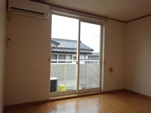 のマンスリーマンション・ウィークリーマンション「ペルル　ミニョンⅡ 203・洋室(No.1376422)」メイン画像