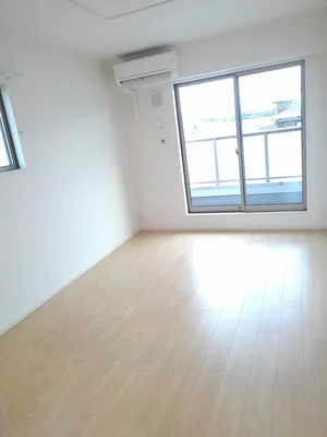 のマンスリーマンション・ウィークリーマンション「ヴィータ・フェリーチェ　Ｃ 205・洋室(No.1376483)」メイン画像