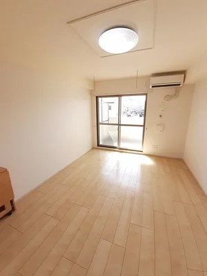 のマンスリーマンション・ウィークリーマンション「ケイマイティ 202・洋室(No.1376498)」メイン画像