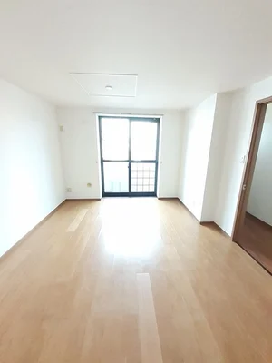 のマンスリーマンション・ウィークリーマンション「グランベリ－Ａ 103・洋室(No.1376502)」メイン画像