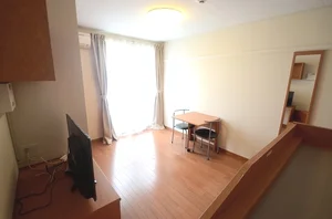 のマンスリーマンション・ウィークリーマンション「レオパレスＪＹＵＲＡＫＵⅡ 102(No.1376612)」メイン画像