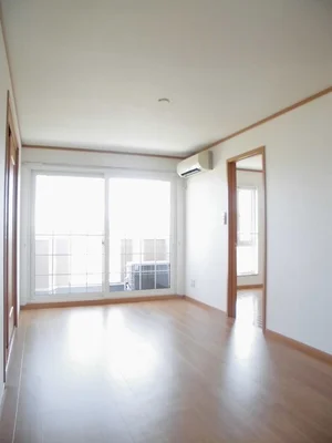 山形県のマンスリーマンション・ウィークリーマンション「サウス・ウィンド　Ⅱ 202・洋室(No.1376665)」メイン画像
