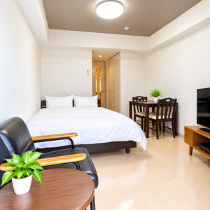 のマンスリーマンション・ウィークリーマンション「【25㎡超×ダブルベッド🛏️】南森町7分｜東梅田9分×Wi-Fi無料｜レジュールアッシュ梅田リュクス(No.1376806)」メイン画像
