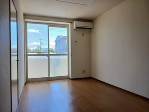 のマンスリーマンション・ウィークリーマンション「ルミエールマキタ 204・洋室(No.1377230)」メイン画像