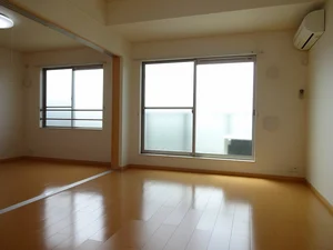 大阪府のマンスリーマンション・ウィークリーマンション「リヴェール　ヴィラ 202・洋室(No.1377469)」メイン画像
