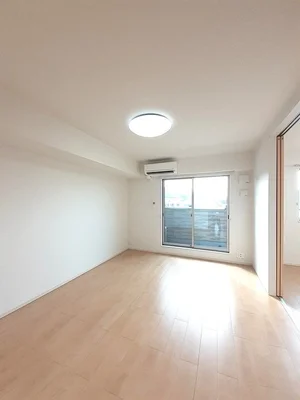 のマンスリーマンション・ウィークリーマンション「グローヴ・ガーデンⅩⅡ 202・洋室(No.1378007)」メイン画像