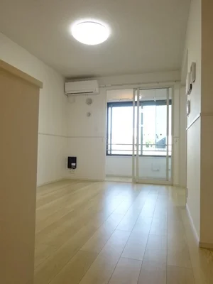 八街駅（千葉県）のマンスリーマンション・ウィークリーマンション「ｅ－ブライトレジデンス 102・洋室(No.1378621)」メイン画像