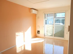 のマンスリーマンション・ウィークリーマンション「バーミィⅠ 102・洋室(No.1378655)」メイン画像