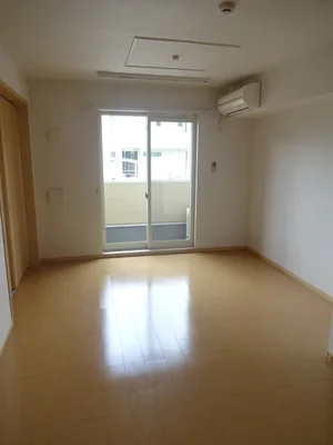 愛知県のマンスリーマンション・ウィークリーマンション「サンシャインパーク 102・洋室(No.1378801)」メイン画像