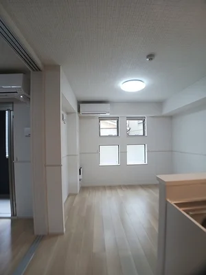 新潟県のマンスリーマンション・ウィークリーマンション「ヒカルサ新潟関屋 104・洋室(No.1378844)」メイン画像