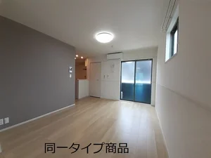 新潟県のマンスリーマンション・ウィークリーマンション「ヒカルサ新潟関屋 103・洋室(No.1378845)」メイン画像