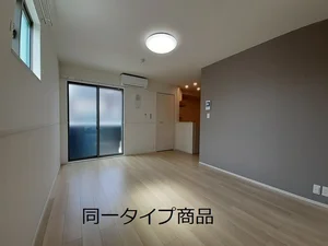 新潟県のマンスリーマンション・ウィークリーマンション「ヒカルサ新潟関屋 102・洋室(No.1378846)」メイン画像