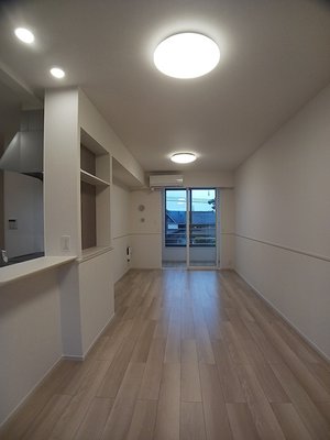 のマンスリーマンション・ウィークリーマンション「ヒカルサ新潟姥ケ山 202・洋室(No.1378849)」メイン画像