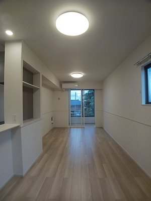 のマンスリーマンション・ウィークリーマンション「ヒカルサ新潟姥ケ山 201・洋室(No.1378850)」メイン画像