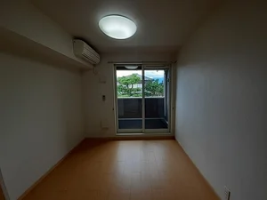 福井県のマンスリーマンション・ウィークリーマンション「ルミエ－ル神明 203・洋室(No.1378861)」メイン画像