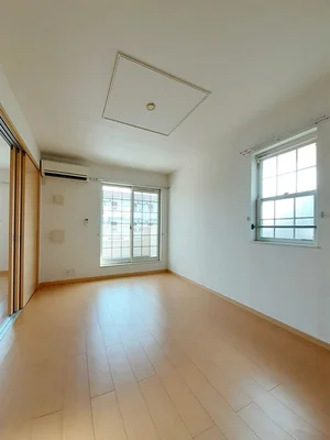 衣山駅（愛媛県）のマンスリーマンション・ウィークリーマンション「ブリーゼ 201・洋室(No.1379142)」メイン画像