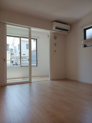 愛媛県のマンスリーマンション・ウィークリーマンション「グランディール　Ⅱ 101・洋室(No.1379152)」メイン画像