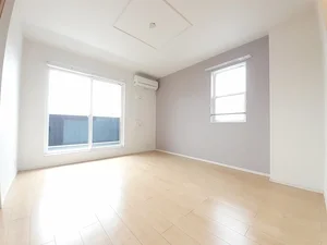 のマンスリーマンション・ウィークリーマンション「Ｇｒａｎｄ　ＰａｌａｃｅⅢ 201・LDK(No.1379222)」メイン画像