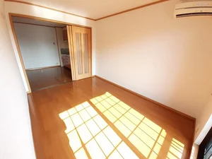 福岡市のマンスリーマンション・ウィークリーマンション「レジュン美和台 102・洋室(No.1379331)」メイン画像