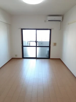 宮崎県のマンスリーマンション・ウィークリーマンション「サン　トール 403・洋室(No.1379339)」メイン画像