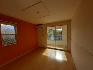 のマンスリーマンション・ウィークリーマンション「コッティ・テカルズ 103・洋室(No.1379400)」メイン画像