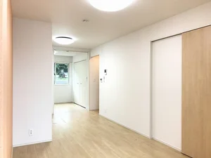 のマンスリーマンション・ウィークリーマンション「サン・リヴァーサイド高松 102・洋室(No.1379406)」メイン画像