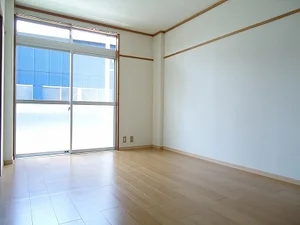 伊勢崎市のマンスリーマンション・ウィークリーマンション「コーポラスＹ 102・洋室(No.1379605)」メイン画像