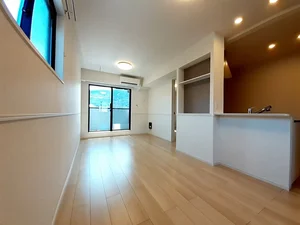 のマンスリーマンション・ウィークリーマンション「シルキー　ピーク 205・洋室(No.1379703)」メイン画像