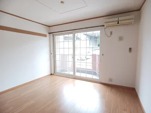 茅野市のマンスリーマンション・ウィークリーマンション「カーサ・みすず　Ａ 103・洋室(No.1380236)」メイン画像
