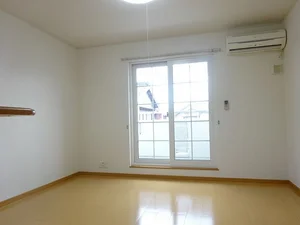 いなべ市のマンスリーマンション・ウィークリーマンション「桜 201・洋室(No.1380753)」メイン画像