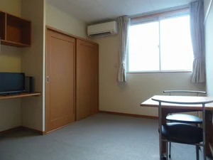 大垣市のマンスリーマンション・ウィークリーマンション「レオパレス中川２１５ 209(No.1380808)」メイン画像