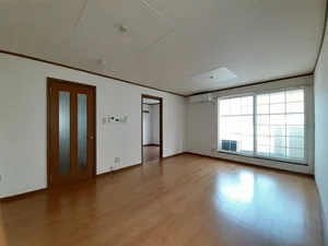 のマンスリーマンション・ウィークリーマンション「メルティー・アイ　Ｂ 201・洋室(No.1381069)」メイン画像