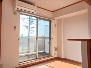 堺市北区のマンスリーマンション・ウィークリーマンション「アロース 302・洋室(No.1381339)」メイン画像