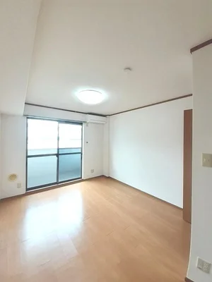 のマンスリーマンション・ウィークリーマンション「センチュリー２１　Ｊ 202・洋室(No.1381366)」メイン画像