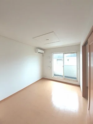 円座駅（香川県）のマンスリーマンション・ウィークリーマンション「クローバー　ポンドＡ 202・洋室(No.1381846)」メイン画像