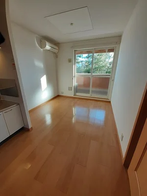 五泉市のマンスリーマンション・ウィークリーマンション「フローラルメゾンＭ　Ⅰ 202・洋室(No.1381880)」メイン画像
