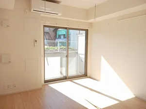 邑楽郡大泉町のマンスリーマンション・ウィークリーマンション「ブッシュ　クローバー　Ⅶ 104・洋室(No.1382233)」メイン画像