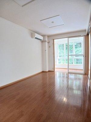 島根県のマンスリーマンション・ウィークリーマンション「ベル　コリーヌ　Ａ 203・洋室(No.1382527)」メイン画像