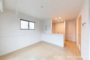 神埼郡吉野ヶ里町のマンスリーマンション・ウィークリーマンション「フレアルーチェ　吉野ヶ里Ⅴ 103・洋室(No.1382616)」メイン画像