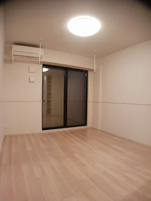 熊本市北区のマンスリーマンション・ウィークリーマンション「コンフォルト　タツダ 102・洋室(No.1382644)」メイン画像