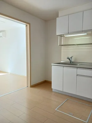 岡山県のマンスリーマンション・ウィークリーマンション「メゾン　ソレイユＡ 102・洋室(No.1382663)」メイン画像